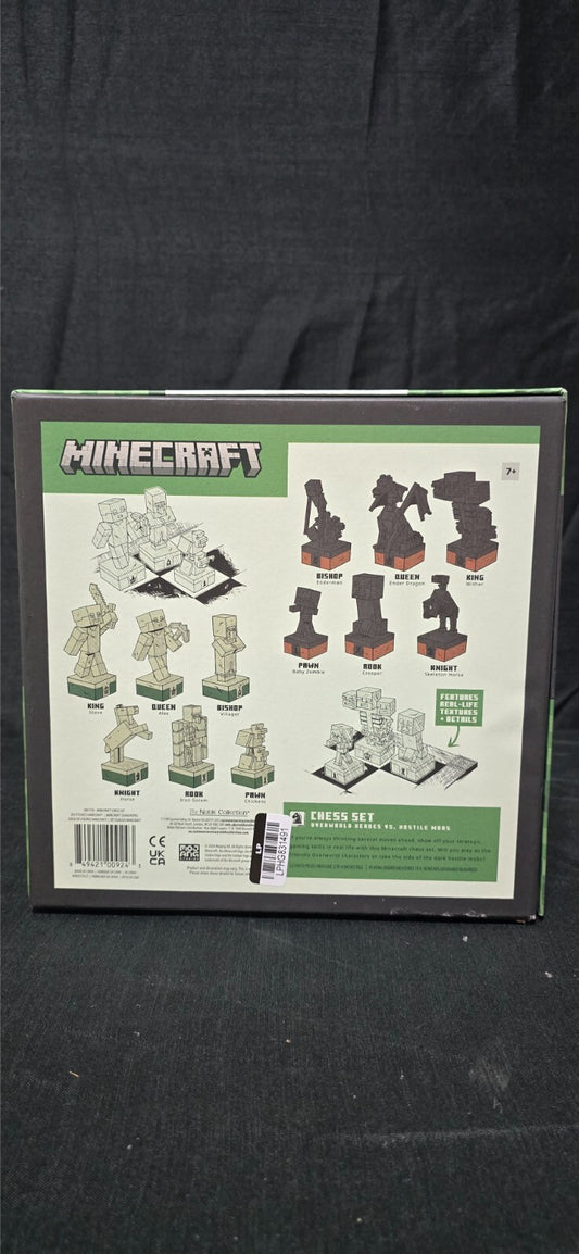 MINECRAFT Overworld Heroes Vs Hostile Mobs Chess Set
