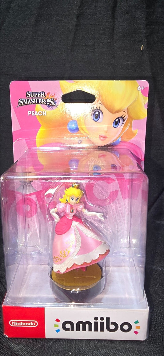 Nintendo Princess Peach Super Smash Bros amiibo Figure