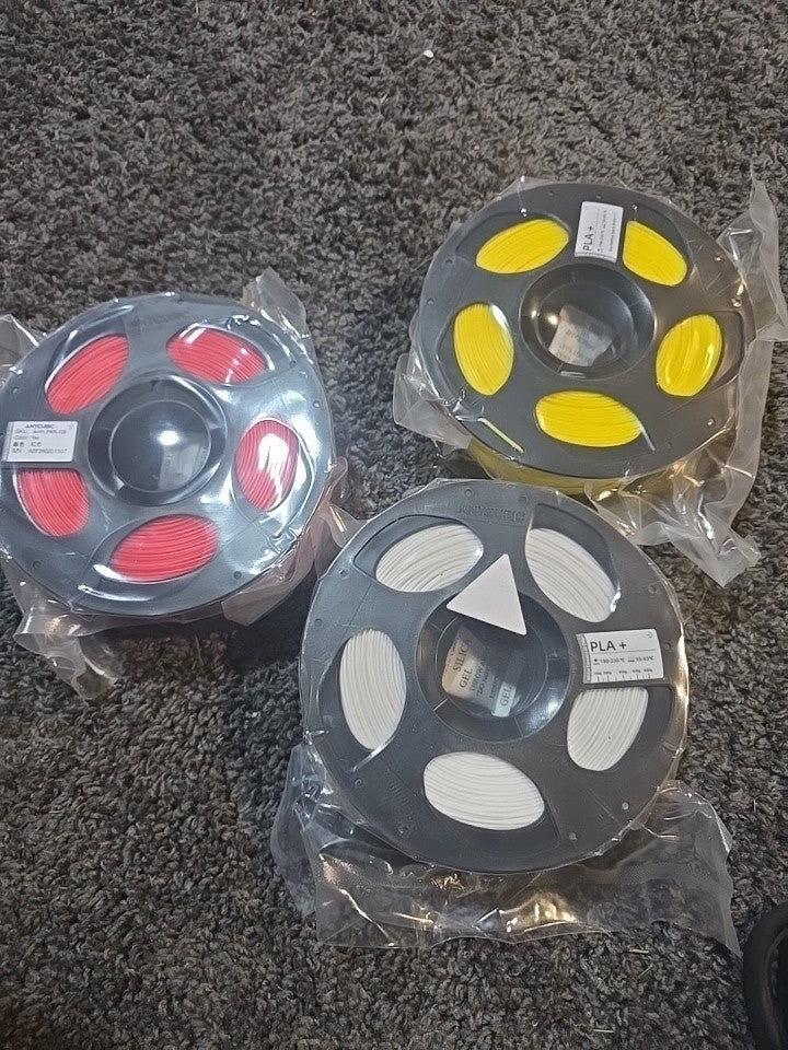 3 Brand New Anycubic 1.75 White/Yellow/Red
