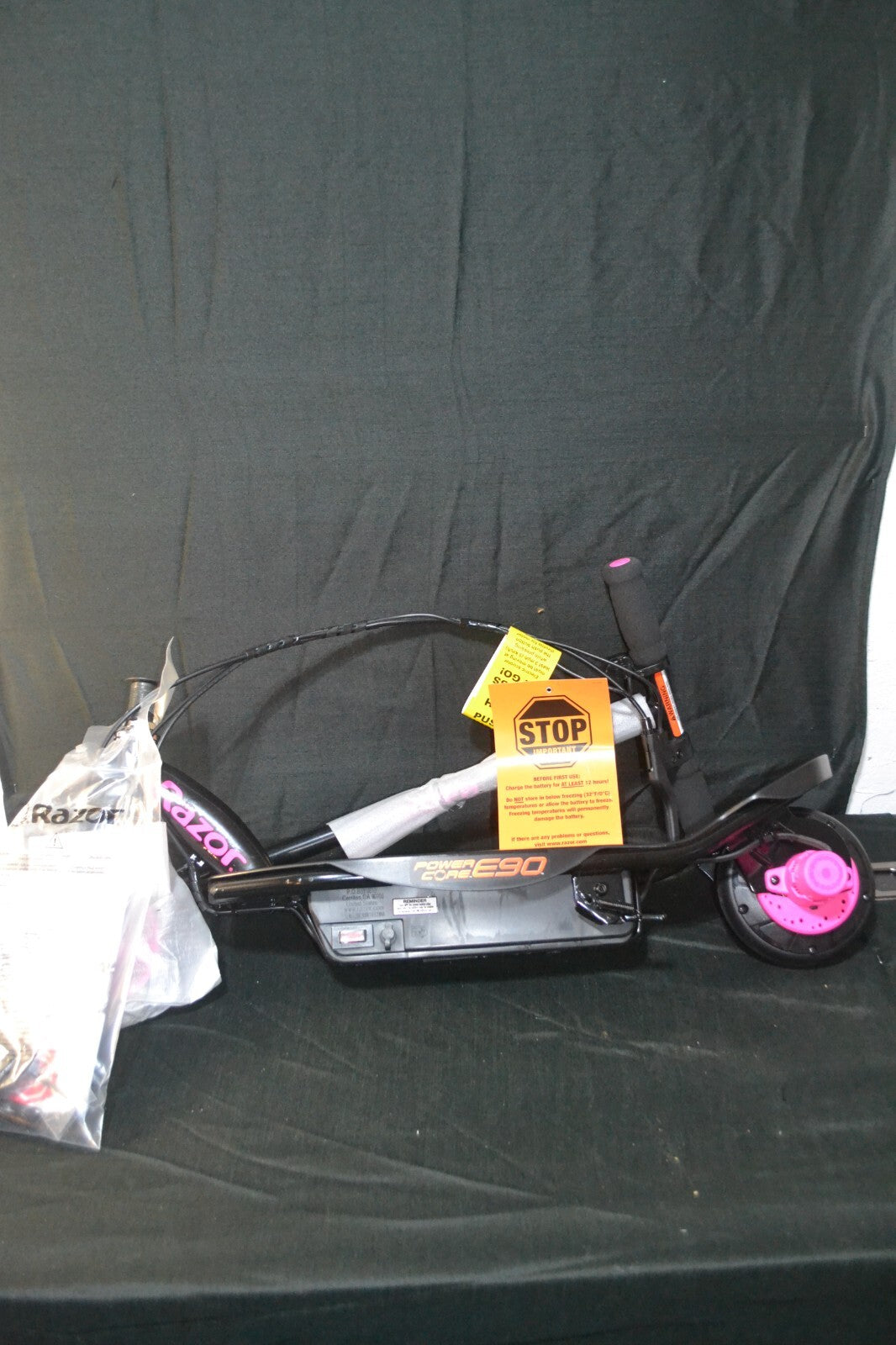 Razor Power Core E90 Electric Scooter - Pink (13111493)