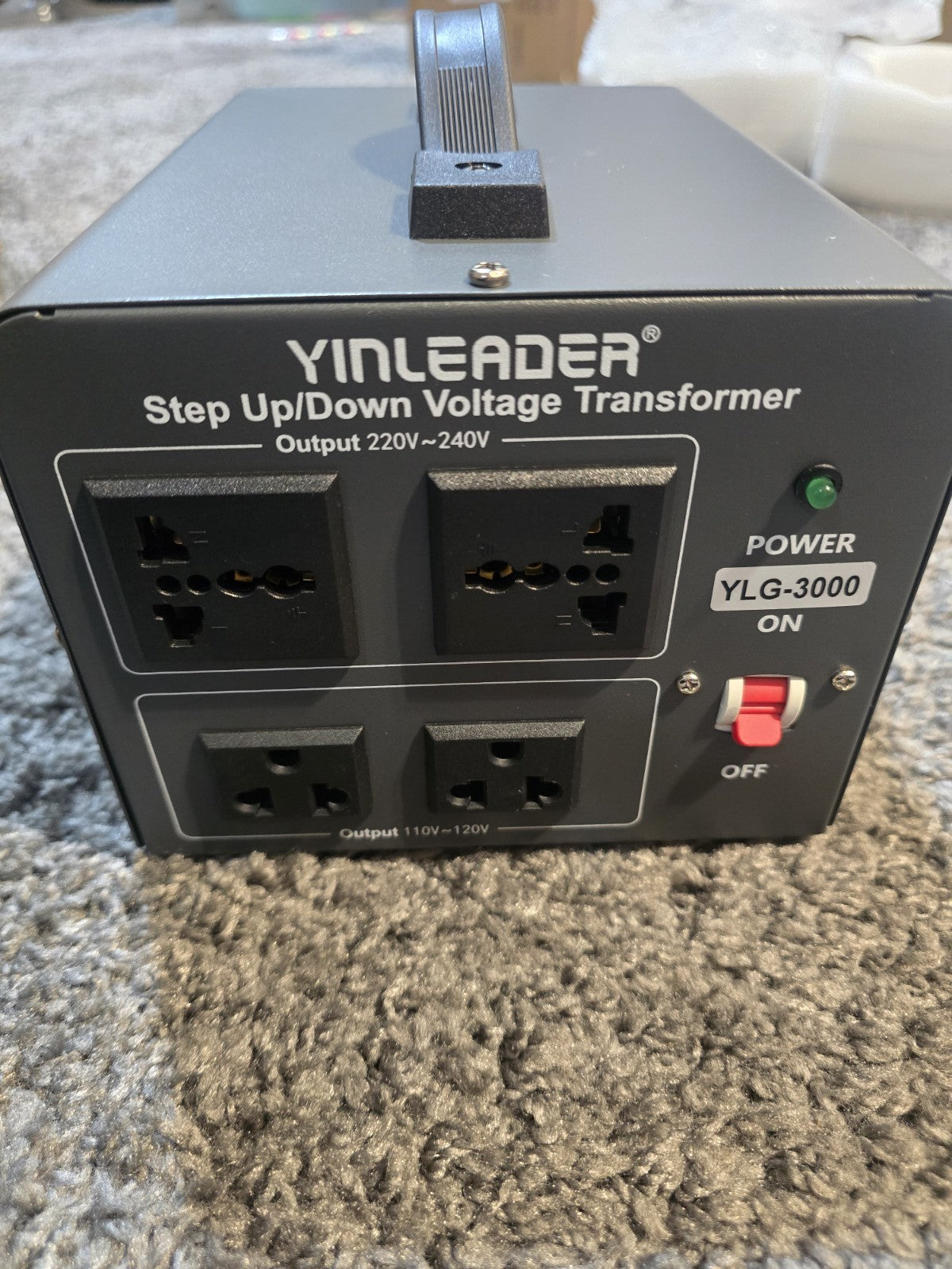 Yinleader YLG-3000 Step Up/Down Voltage Transformer 110/120V-220/240V 3000w